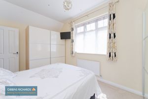 Bedroom- click for photo gallery